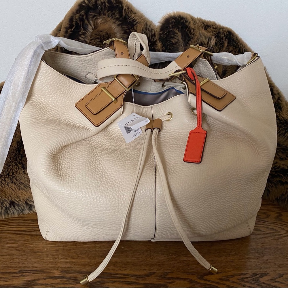 NWT Coach Soft Legacy Ivory Pebbled Leather XL Drawstring Handbag ~ #25307